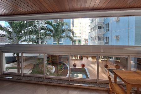 Apartamento à venda com 182m², 4 quartos e 2 vagas Apartamento à venda com 182m², 4 quartos e 2 vagasQuarto 1