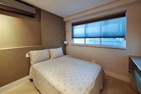 Apartamento à venda com 182m², 4 quartos e 2 vagas Apartamento à venda com 182m², 4 quartos e 2 vagasSuíte 1