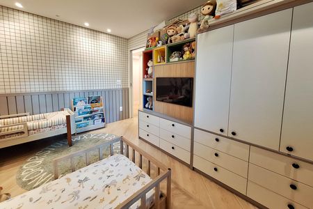 Apartamento à venda com 182m², 4 quartos e 2 vagas Apartamento à venda com 182m², 4 quartos e 2 vagasQuarto 1
