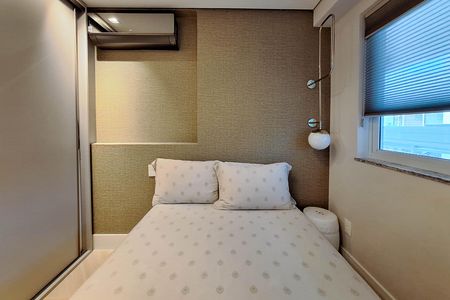 Apartamento à venda com 182m², 4 quartos e 2 vagas Apartamento à venda com 182m², 4 quartos e 2 vagasSuíte 1