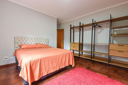 Casa para alugar com 300m², 4 quartos e 2 vagas Casa para alugar com 300m², 4 quartos e 2 vagasSuíte 2