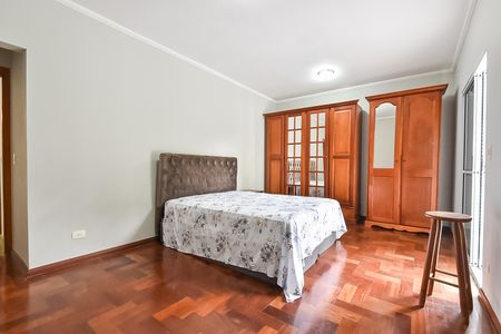 Casa para alugar com 300m², 4 quartos e 2 vagas Casa para alugar com 300m², 4 quartos e 2 vagasSuíte 1