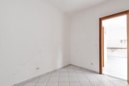 Casa para alugar com 300m², 4 quartos e 2 vagas Casa para alugar com 300m², 4 quartos e 2 vagasCopa - piso inferior