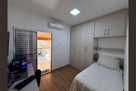 Casa à venda com 95m², 2 quartos e 1 vaga