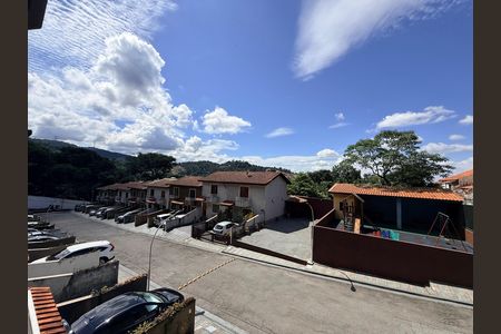 Casa à venda com 95m², 2 quartos e 1 vaga