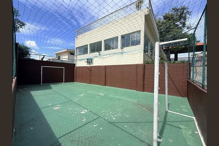 Casa à venda com 95m², 2 quartos e 1 vaga