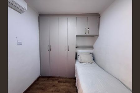 Casa à venda com 95m², 2 quartos e 1 vaga