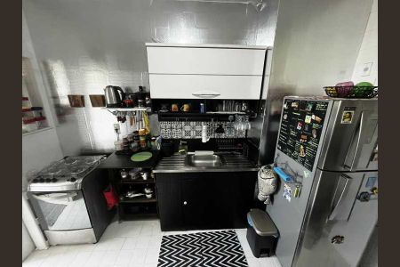 Apartamento à venda com 60m², 1 quarto e 1 vaga