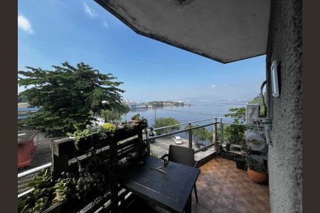 Apartamento à venda com 60m², 1 quarto e 1 vaga