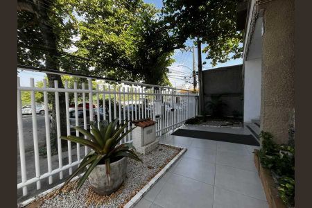 Apartamento à venda com 60m², 1 quarto e 1 vaga