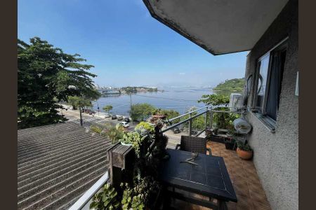 Apartamento à venda com 60m², 1 quarto e 1 vaga