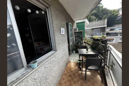 Apartamento à venda com 60m², 1 quarto e 1 vaga