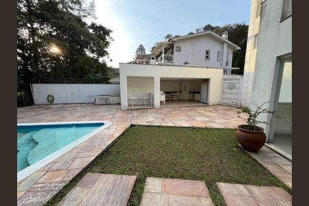 Casa à venda com 650m², 4 quartos e 5 vagas