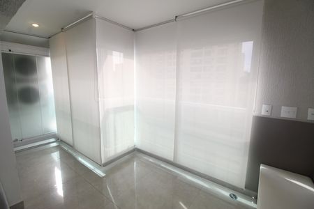 Apartamento para alugar com 60m², 1 quarto e 1 vagaSala