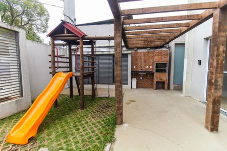 Apartamento à venda com 74m², 2 quartos e sem vaga Apartamento à venda com 74m², 2 quartos e sem vagaPlayground/Churrasqueira