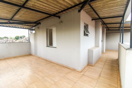 Apartamento à venda com 74m², 2 quartos e sem vaga Apartamento à venda com 74m², 2 quartos e sem vagaVaranda/Quintal
