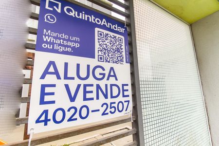Apartamento à venda com 74m², 2 quartos e sem vaga Apartamento à venda com 74m², 2 quartos e sem vagaPlaca