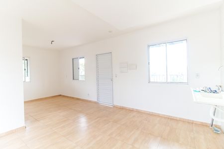 Apartamento à venda com 74m², 2 quartos e sem vaga Apartamento à venda com 74m², 2 quartos e sem vagaQuarto/Cozinha