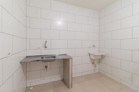 Casa para alugar com 31m², 1 quarto e sem vaga Casa para alugar com 31m², 1 quarto e sem vagaCozinha e área de serviço
