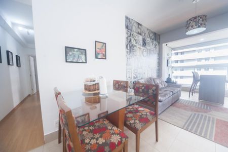 Apartamento para alugar com 68m², 2 quartos e 1 vagaSala de Jantar