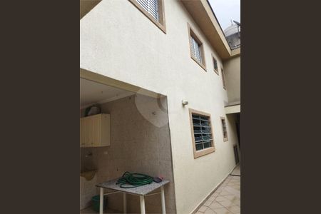 Casa à venda com 3 quartos, 180m² em Jardim Vivan, São Paulo