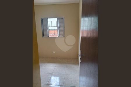 Casa à venda com 3 quartos, 180m² em Jardim Vivan, São Paulo