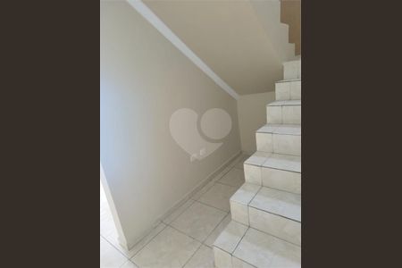 Casa à venda com 3 quartos, 180m² em Jardim Vivan, São Paulo