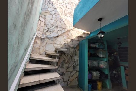Casa à venda com 154m², 2 quartos e 2 vagas