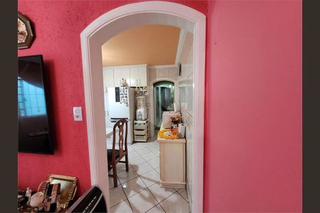 Casa à venda com 2 quartos, 154m² em Vila Boacava, São Paulo