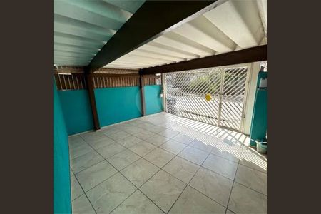 Casa à venda com 154m², 2 quartos e 2 vagas