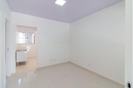 Sala  de casa para alugar com 2 quartos, 80m² em Rio Pequeno, São Paulo