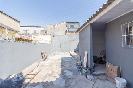 Casa para alugar com 80m², 2 quartos e 2 vagas Casa para alugar com 80m², 2 quartos e 2 vagasÁrea de serviço - Quintal