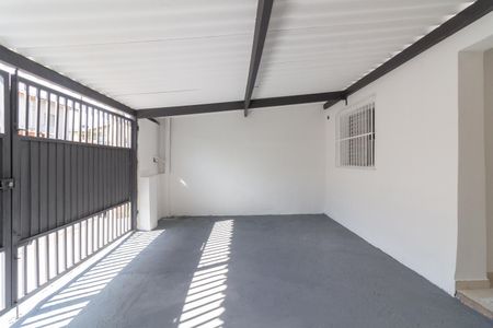 Casa para alugar com 80m², 2 quartos e 2 vagas Casa para alugar com 80m², 2 quartos e 2 vagasGaragem
