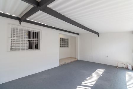 Casa para alugar com 80m², 2 quartos e 2 vagas Casa para alugar com 80m², 2 quartos e 2 vagasGaragem