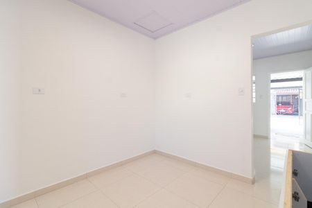 Casa para alugar com 80m², 2 quartos e 2 vagas Casa para alugar com 80m², 2 quartos e 2 vagasCozinha