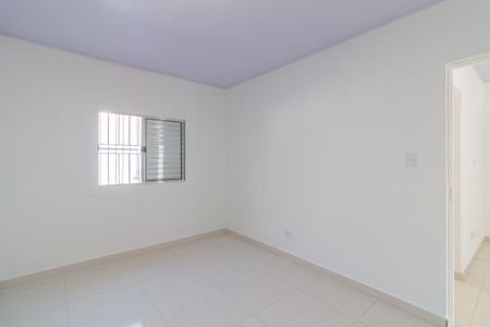 Quarto 1 de casa para alugar com 2 quartos, 80m² em Rio Pequeno, São Paulo