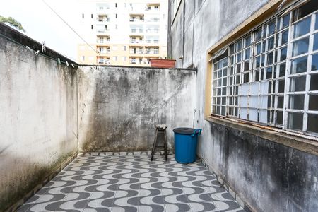 Casa para alugar com 150m², 2 quartos e 1 vaga Casa para alugar com 150m², 2 quartos e 1 vagaQuintal