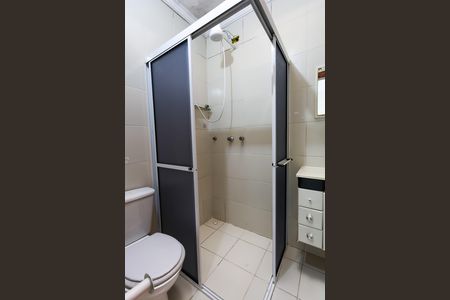 Casa para alugar com 150m², 2 quartos e 1 vaga Casa para alugar com 150m², 2 quartos e 1 vagaBanheiro da Suíte 1