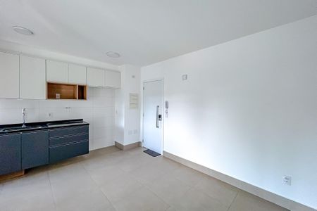 Sala de apartamento para alugar com 2 quartos, 67m² em Vila Azevedo, São Paulo