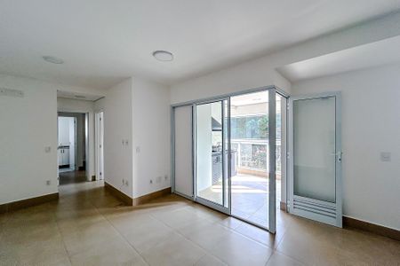 Sala de apartamento para alugar com 2 quartos, 67m² em Vila Azevedo, São Paulo