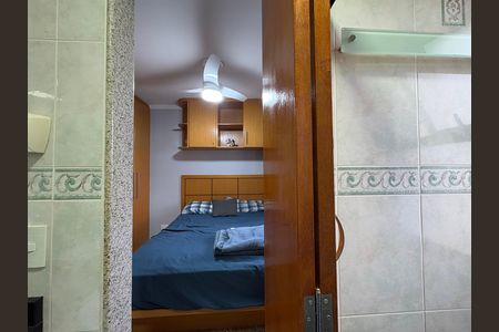 Apartamento à venda com 77m², 3 quartos e 2 vagas Apartamento à venda com 77m², 3 quartos e 2 vagasBanheiro da Suíte