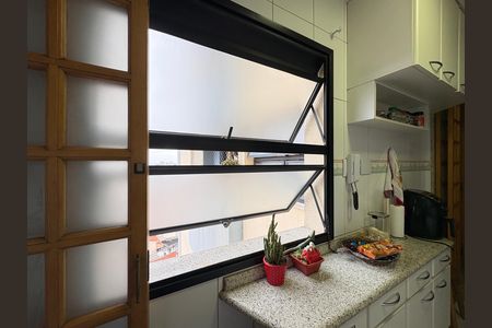 Apartamento à venda com 77m², 3 quartos e 2 vagas Apartamento à venda com 77m², 3 quartos e 2 vagasCozinha