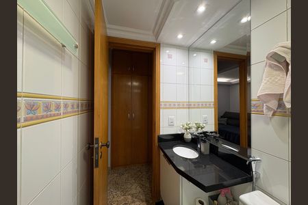 Apartamento à venda com 77m², 3 quartos e 2 vagas Apartamento à venda com 77m², 3 quartos e 2 vagasBanheiro