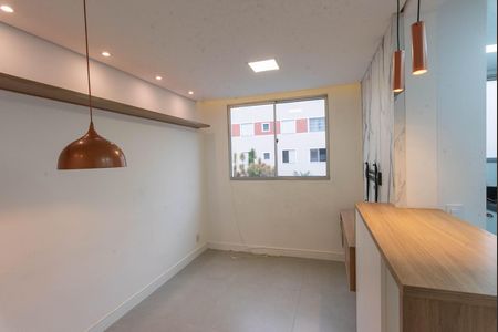 Sala de apartamento para alugar com 2 quartos, 50m² em Loteamento Parque São Martinho, Campinas