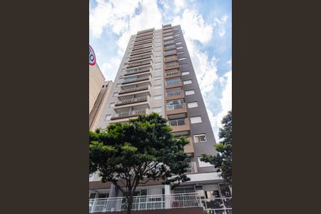 Studio à venda com 27m², 1 quarto e sem vaga Studio à venda com 27m², 1 quarto e sem vagaFachada