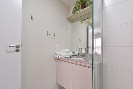 Studio à venda com 27m², 1 quarto e sem vaga Studio à venda com 27m², 1 quarto e sem vagaBanheiro