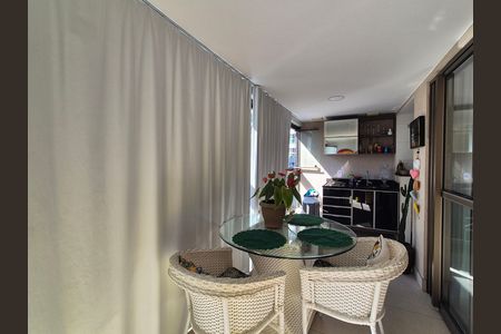 Apartamento à venda com 80m², 3 quartos e 1 vaga