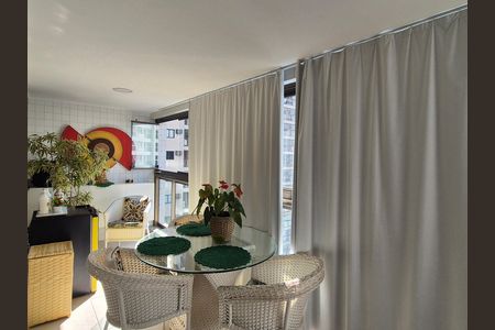 Apartamento à venda com 80m², 3 quartos e 1 vaga