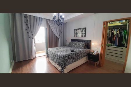 Casa para alugar com 250m², 4 quartos e 4 vagas Casa para alugar com 250m², 4 quartos e 4 vagasSuíte