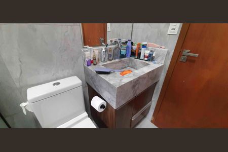 Casa para alugar com 250m², 4 quartos e 4 vagas